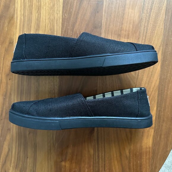 TOMS • Women’s Alpargata Heritage Canvas Shoes • Black on Black • 8.5 - Picture 11 of 15